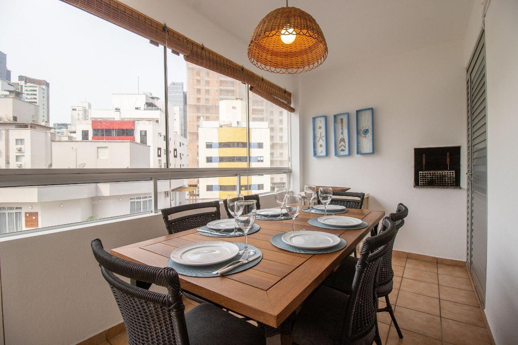 Pgb74 - 2dorm, Climatizado, Churrasq , Av Brasil Apartamento
