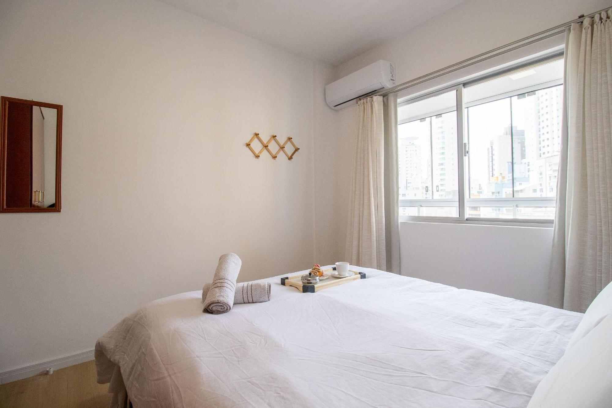 Pgb74 - 2dorm, Climatizado, Churrasq , Av Brasil Apartamento *