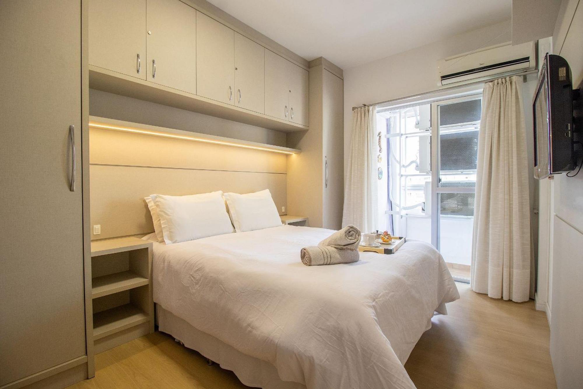 Apartamento Pgb74 - 2dorm, Climatizado, Churrasq , Av Brasil